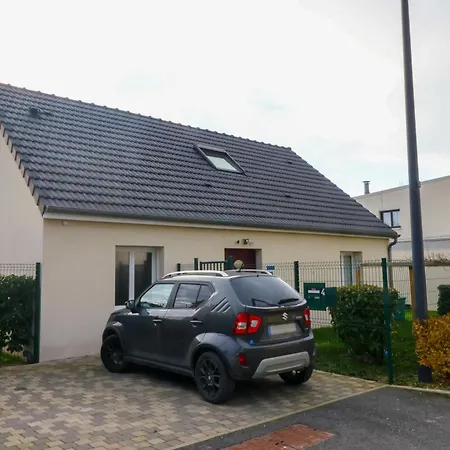 Panzió Etape Au Calme A 4km Du Center De Reims Bezannes