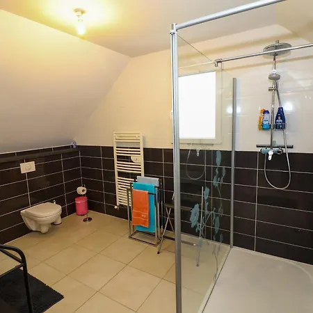 Etape Au Calme A 4km Du Center De Reims Panzió Bezannes