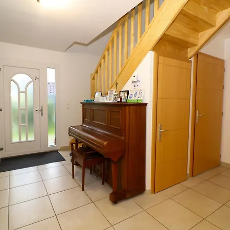 Etape Au Calme A 4km Du Centre De Reims Bed & Breakfast Bezannes