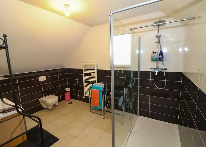 Etape Au Calme A 4km Du Centre De Reims Bed & Breakfast Bezannes