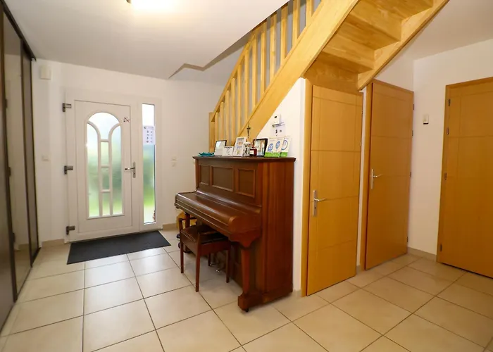 Etape Au Calme A 4km Du Centre De Reims Bed & Breakfast Bezannes